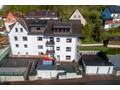 ++ KRAG Immobilien ++ Ideal für 2 Generationen: Terrassen/Balkone, Garagen, Grundstück ++