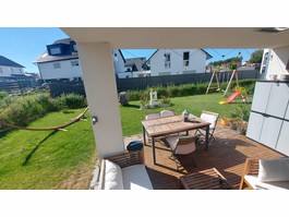 Terrasse mit Gartenblick