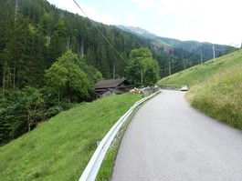 Blick auf die Hostelle