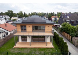 West-Balkon und Terrasse