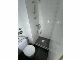 Badezimmer EG