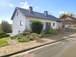 Straßenansicht