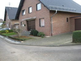 Hausansicht Straße