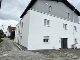 Frontansicht 6 Parteienhaus