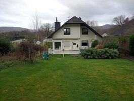 Haus Gartenansicht