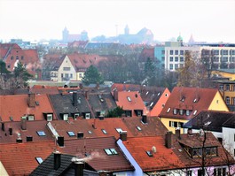 Blick v. Balkon zur Kaiserburg