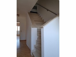 Aufgang Treppe vom 1. ins 2. D